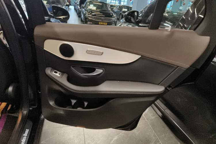 Used Mercedes-Benz GLC 2022 Facelifted GLC 260 L 4MATIC Dynamic Edition
