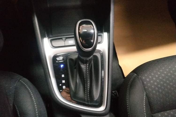 Used Hyundai Celesta 2020 1.6L Automatic GL Enjoyable Edition