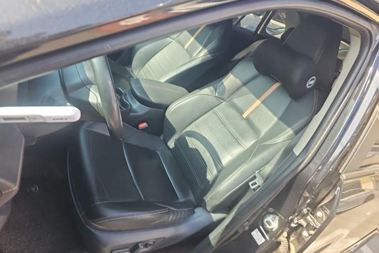 Used Toyota Wildlander 2024 2.0L CVT Two-Wheel Drive Luxury PLUS Edition