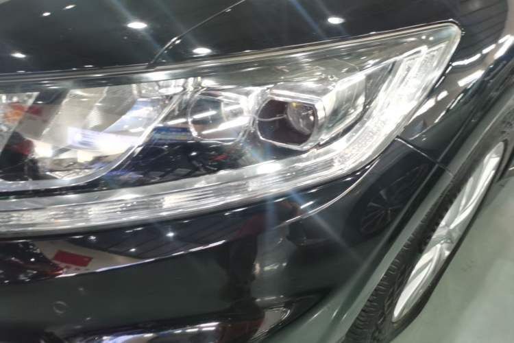 Used Honda Crosstour 2014 2.4L Luxury Edition
