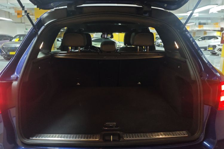 Used Mercedes-Benz GLC 2016 GLC 300 4MATIC Dynamic Model