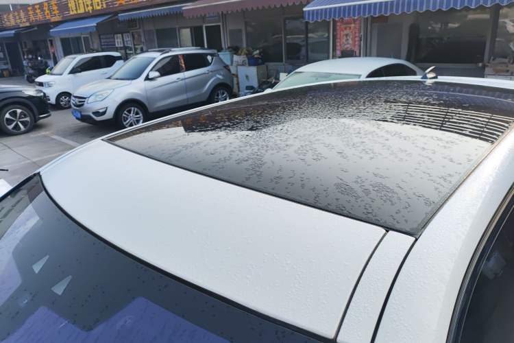 Used Land Rover Discovery Sport 2019 240 PS SE Version China VI Standard
