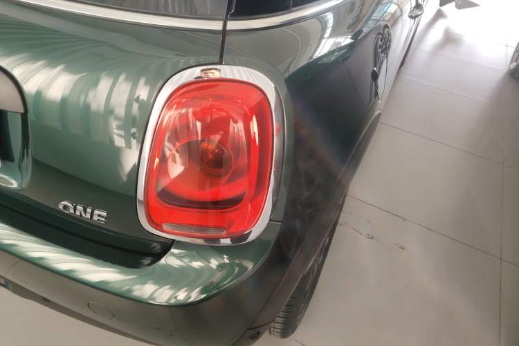Used  MINI 2019 1.5T ONE PLUS
