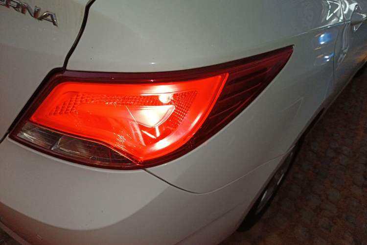 Used Hyundai Verna 2014 1.4L Automatic Smart GLS
