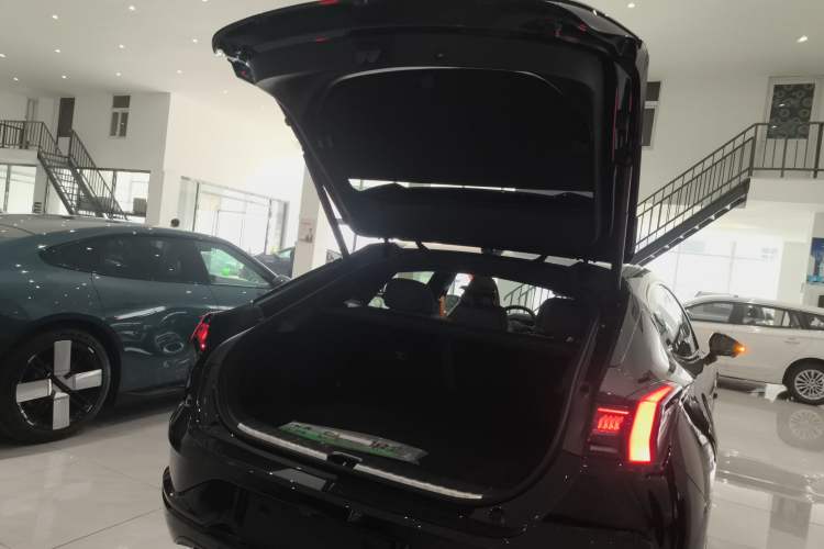 Used Zeekr 001 2023 YOU Edition 100 kWh
