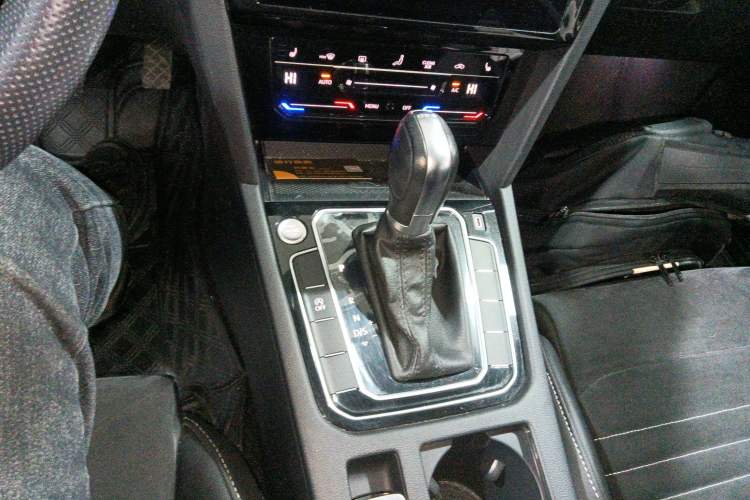 Used Volkswagen Magotan 2020 330TSI DSG Luxury Edition
