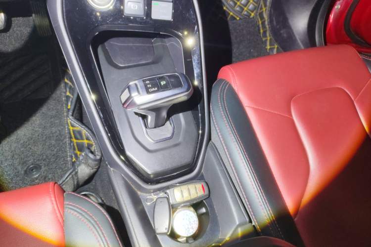 Used Haval H2s 2017 Red-Label 1.5T Dual-Clutch Elite Model