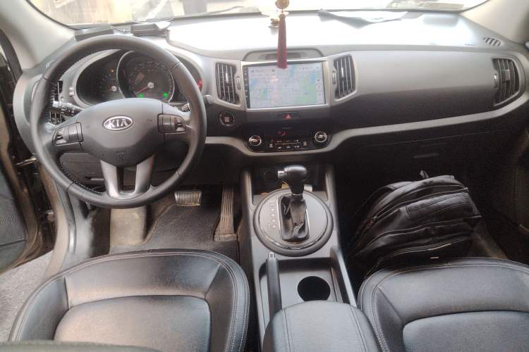 Used Kia Sportage R 2014 2.0L Automatic Two-Wheel Drive GLS Trim
