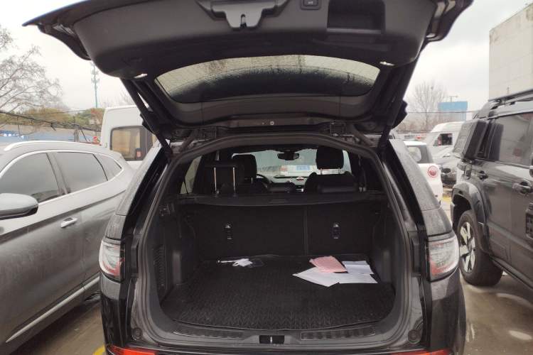 Used Land Rover Discovery Sport 2021 249 PS R-Dynamic S Performance Edition
