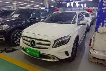 Used Mercedes-Benz GLA 2015 GLA 220 4MATIC Fashion Model