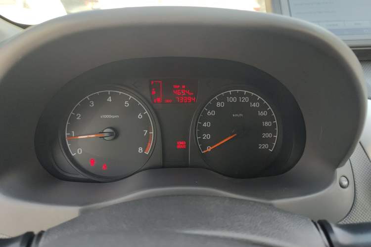 Used Hyundai Verna 2014 1.4L Manual Smart GLS Trim
