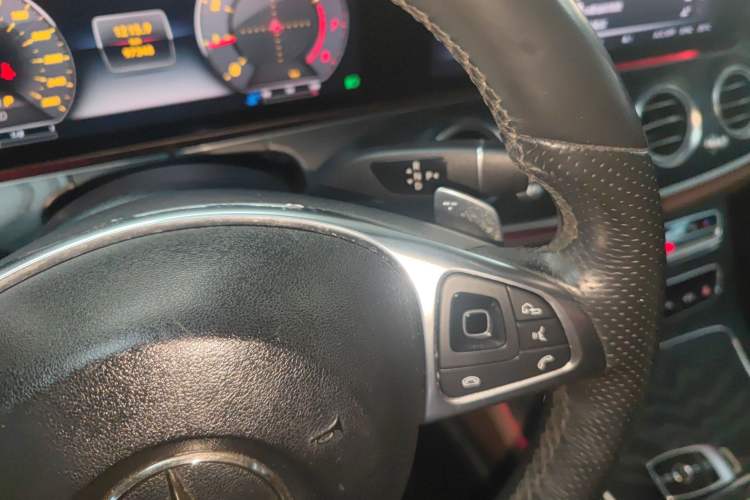 Used Mercedes-Benz E-Class 2018 Facelift E 200 L Sport Edition