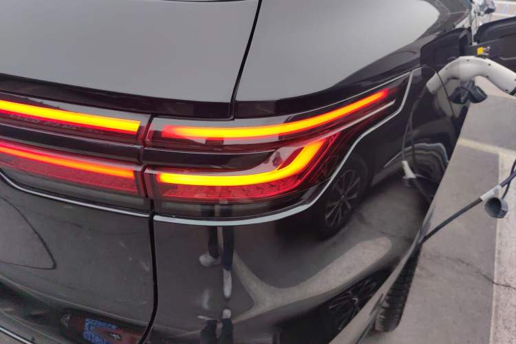 Used Li Auto ONE 2020 Extended-Range 6-Seater Version
