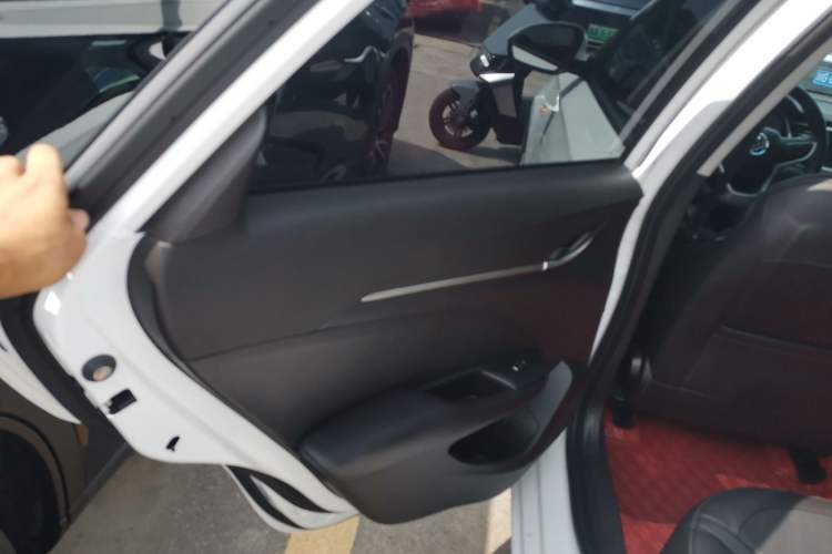 Used Buick GT 2019 18T Automatic Connected Elite Model China VI Standard
