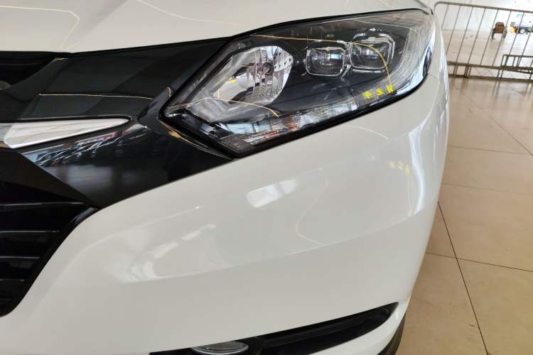 Used Honda Vezel 2015 1.8L CVT 2WD Luxury Model