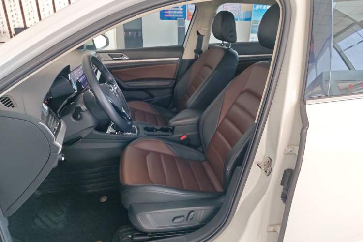 Used Volkswagen Lavida 2022 280TSI DSG Luxury Edition
