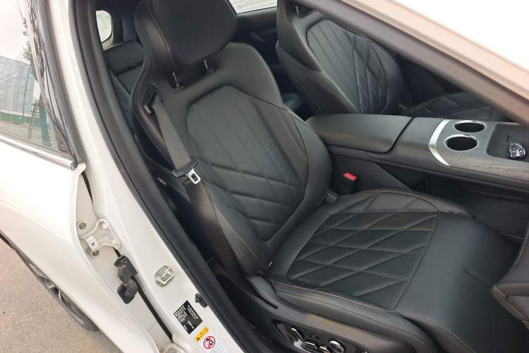 Used Changan CS75 PLUS 2025 4th Generation UItra 2.0T New Blue Whale – Smart & Powerful Version