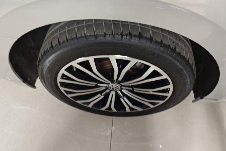 Used Volkswagen Phideon 2018 Revised Version 380TSI Two-Wheel Drive Business Edition