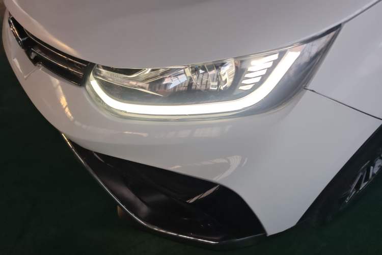 Used Soueast DX5 2019 1.5L Manual Luxury Version