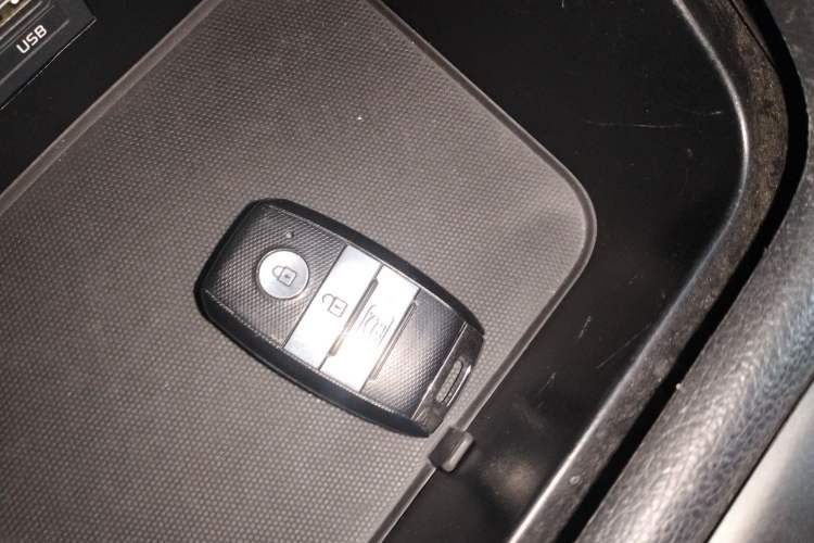 Used Kia K3 2015 1.6L Automatic GLS
