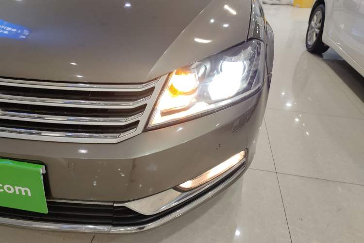 Used Volkswagen Magotan 2013 1.8TSI Luxury Model
