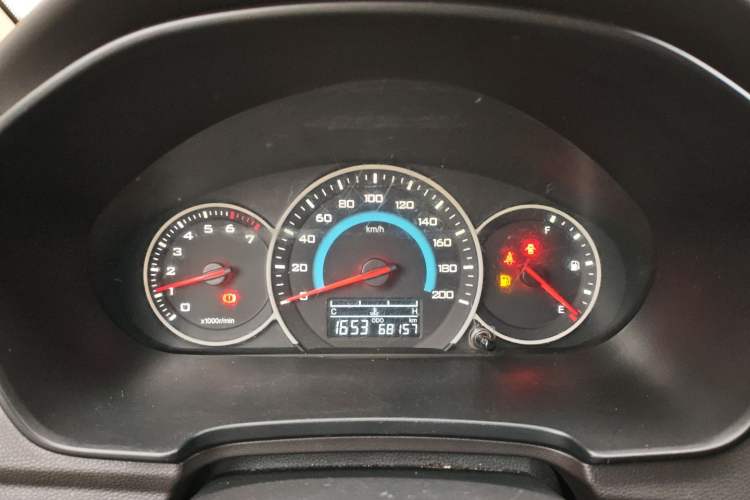 Used Wuling Hongguang V 2019 1.5L Enjoyment Version China VI LAR