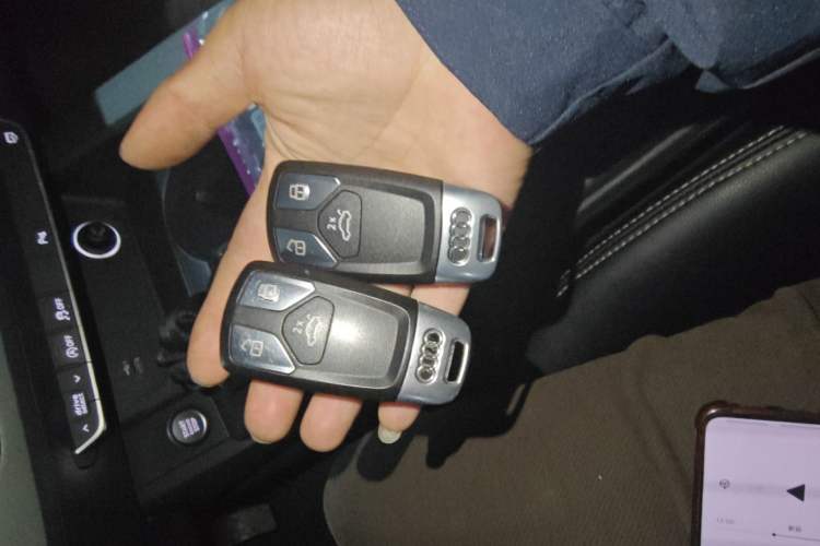 Used Audi A4L 2019 40 TFSI Ambition China VI
