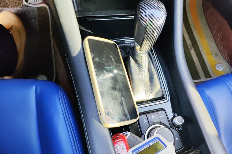 Used Mazda Atenza 2020 2.0L Blue Sky Fashion Edition
