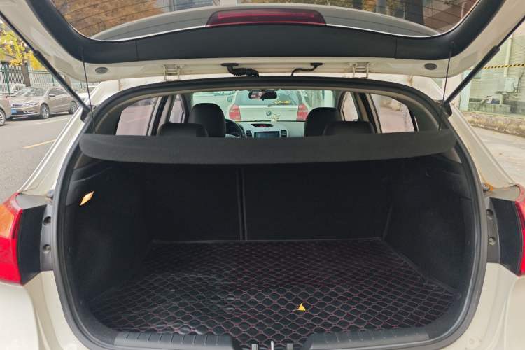 Used Kia K3S 2014 1.6L Automatic Premium
