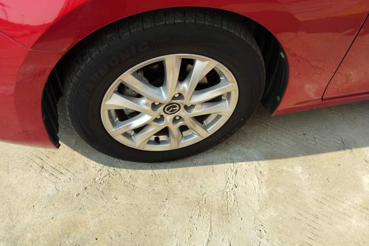 Used Mazda Mazda 3 Axela 2017 Sedan 1.5L Automatic Luxury Model Emission Standard China V
