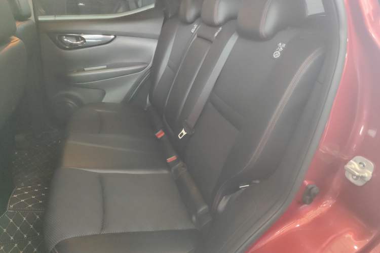 Used Nissan Qashqai 2016 2.0L CVT Luxury Edition
