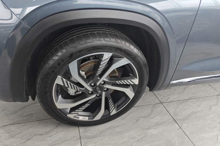 Used Geely Auto Monjaro L 2023 2.0TD High-Power Automatic Two-Wheel Drive Flagship Version
