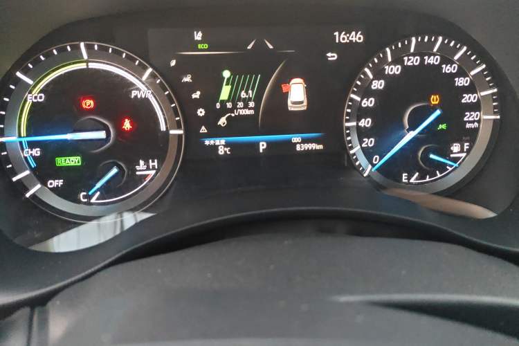 Used Toyota Highlander 2023 2.5L Smart Electric Hybrid Dual-Motor All-Wheel-Drive Luxury 7-Seater