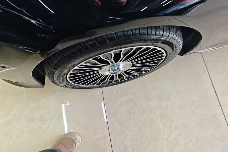 Used Mercedes-Benz E-Class 2021 Facelift E 260 L 4MATIC
