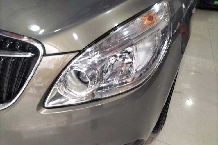 Used Buick GL8 2018 28T Luxury Model China VI Standard