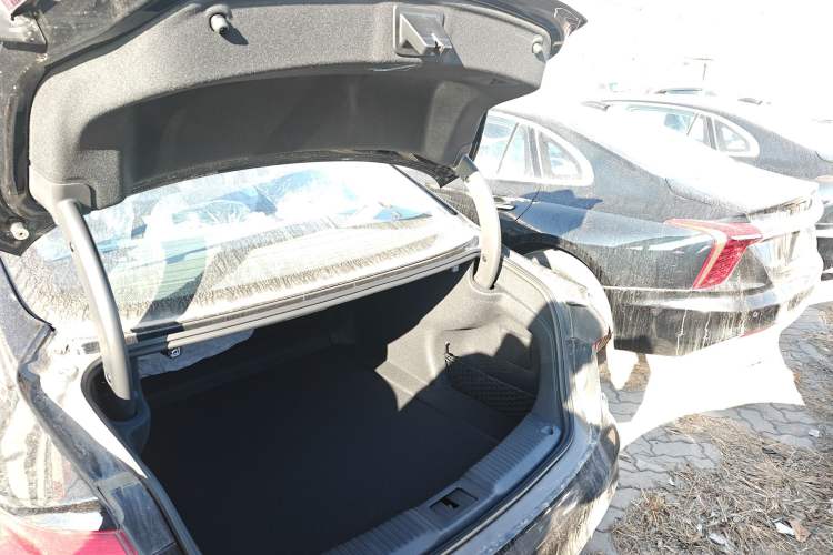 Used Hongqi H5 2024 1.5T DCT Smart Connect Flagship Edition