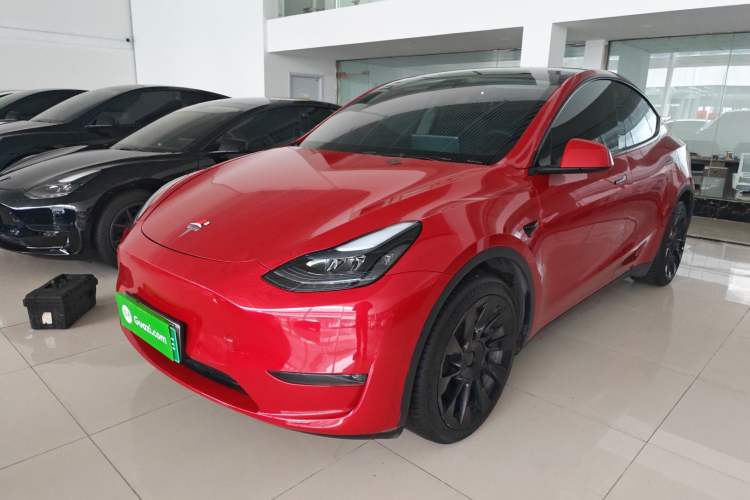 Used Tesla Model Y 2021 Long-Range All-Wheel-Drive Version