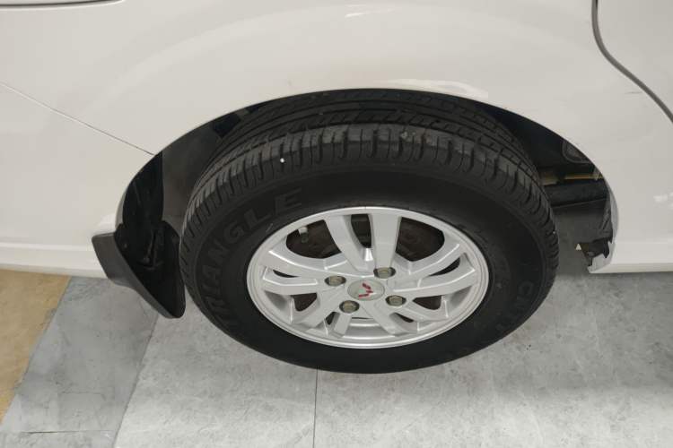 Used Wuling Hongguang 2019 1.5L S Standard Version China VI LAR
