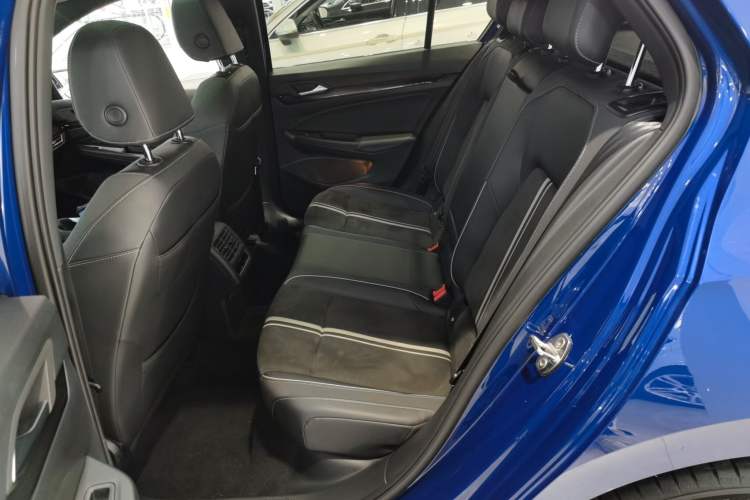 Used Volkswagen Golf 2021 280TSI DSG R-Line
