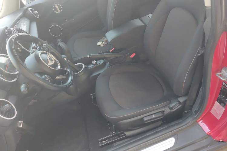 Used  MINI 2014 1.5T COOPER Fun