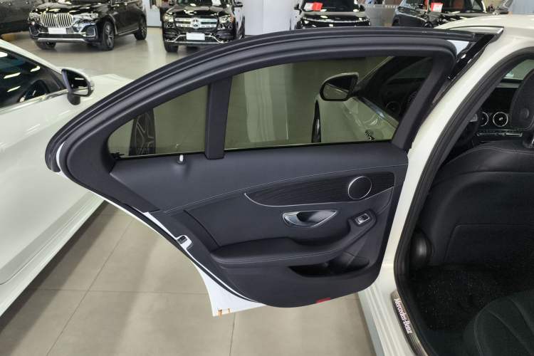 Used Mercedes-Benz C-Class 2021 C 200 L Fashion Edition Sport Version
