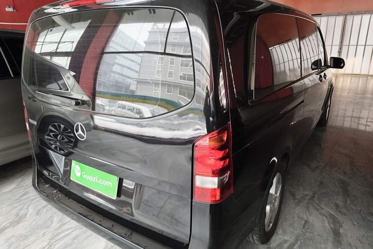 Used Mercedes-Benz Vito 2016 2.0T Elite Edition
