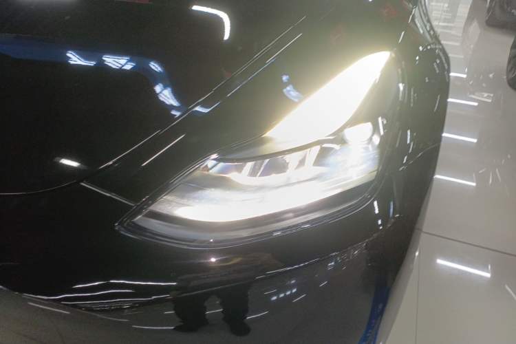 Used Tesla Model Y 2022 Rear-Wheel-Drive Version
