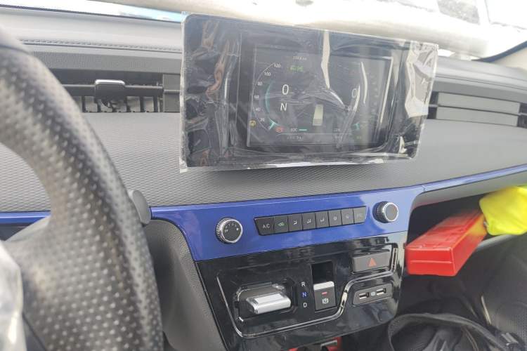 Used Dongfeng Yufeng EM27 2024 EM27L BYD CATL 41.86 kWh
