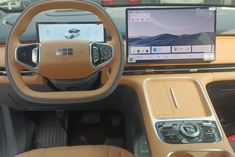 Used  Galaxy Xingjian 7 EM-i 2025 120km Exploration+ Version
