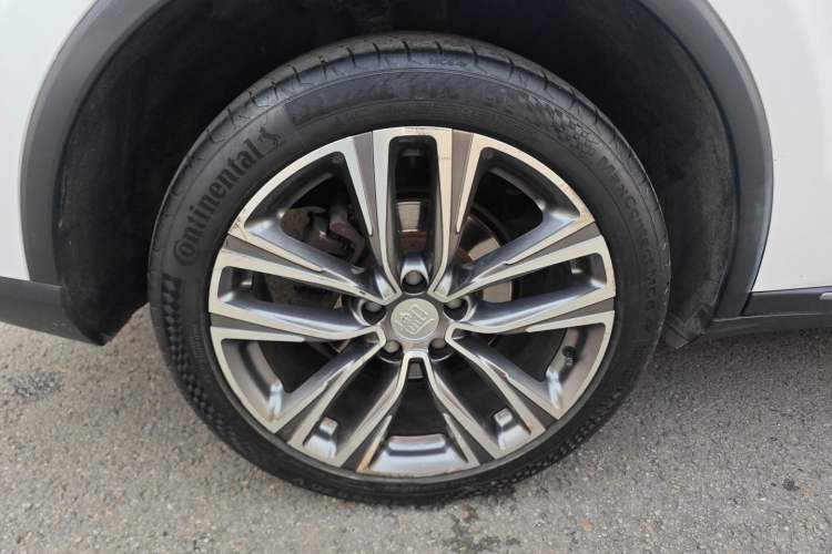 Used BYD Tang 2018 2.0T Automatic SmartConnect Prestige 7-Seater China V Standard