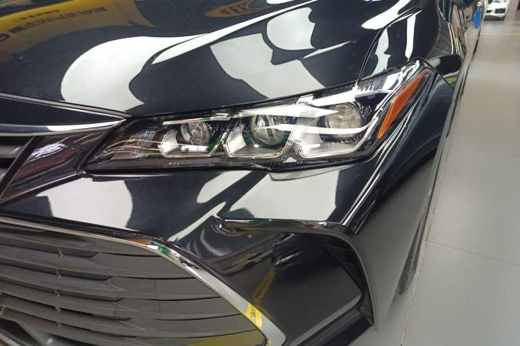 Used Toyota Avalon 2019 2.0L Luxury Edition China VI Standard
