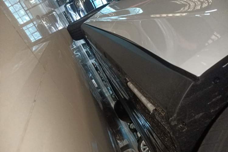 Used BYD Qin L 2025 DM-i Smart Drive 80KM Leading Model
