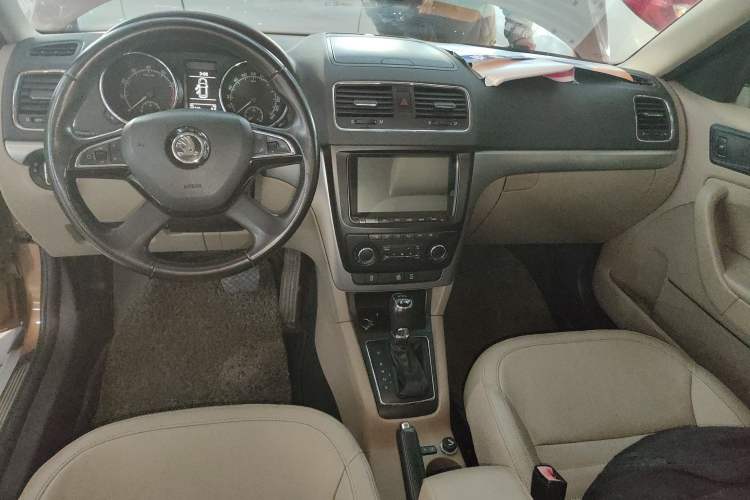 Used Skoda Yeti 2014 1.8TSI DSG Polar Edition
