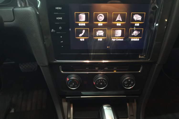 Used Volkswagen Golf 2020 Zhiai Edition 280TSI DSG Comfort Model
